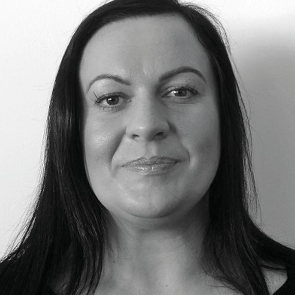 Annamaria Giszinger – Sales and Relationship Management